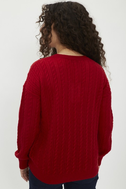 Pull en maille torsadée