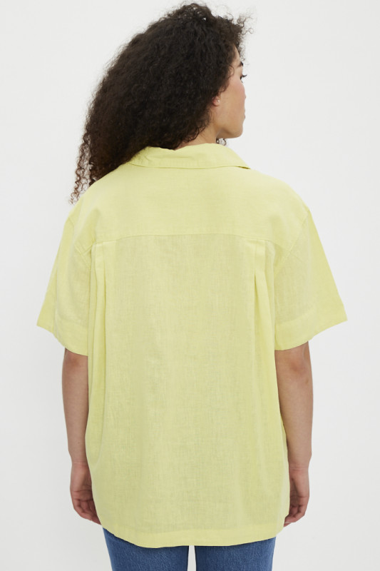 Chemise jaune oversize