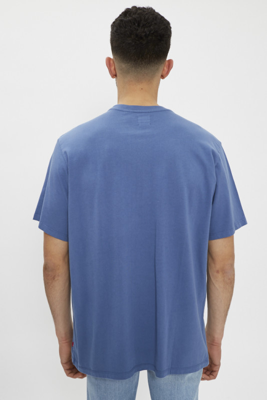 T-shirt bleu