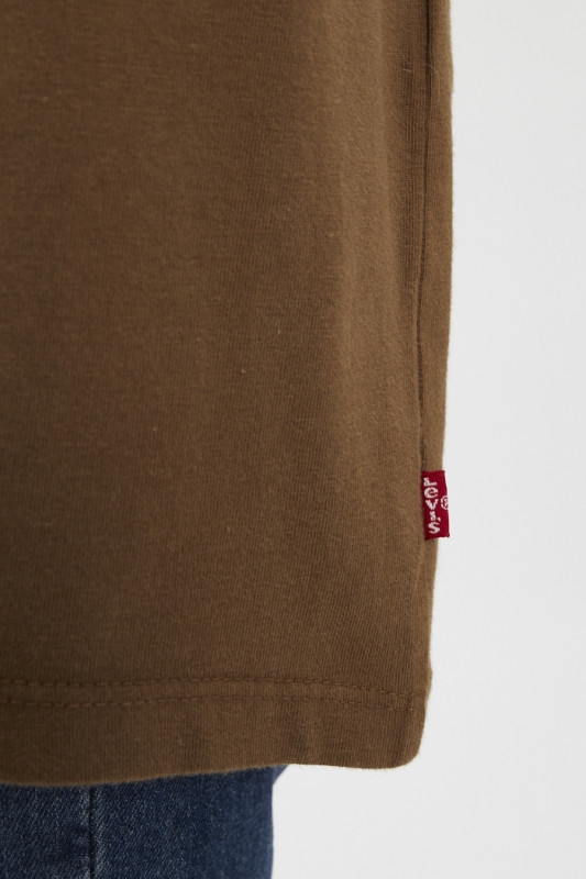 T-shirt marron