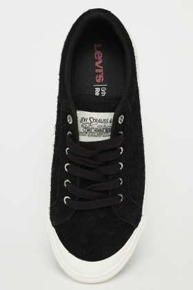 Baskets noires