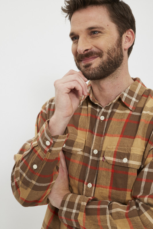 Chemise à carreaux