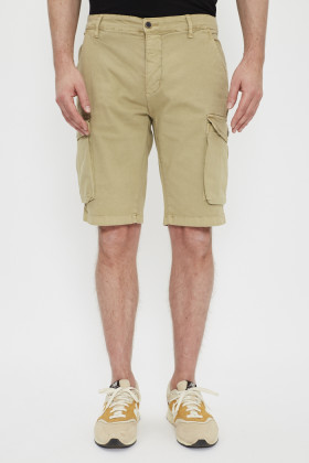 Short cargo