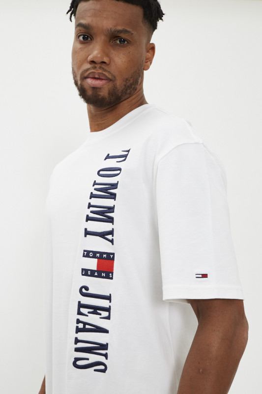 T-shirt blanc brodé