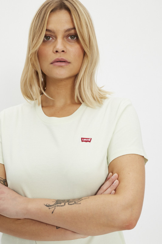 T-shirt vert pâle