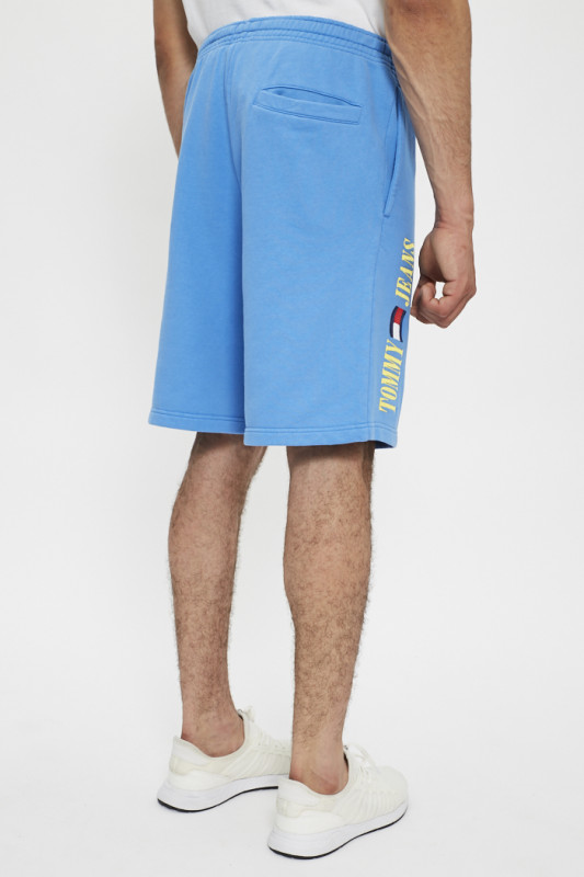 Short bleu brodé pour homme