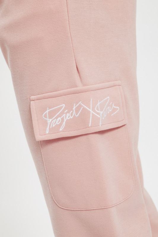 Bas de jogging multipoches rose pour homme