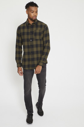 Chemise à carreaux