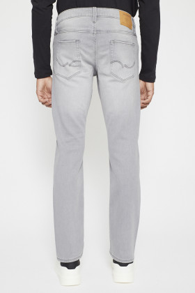 jeans pour homme coupe slim couleur grise