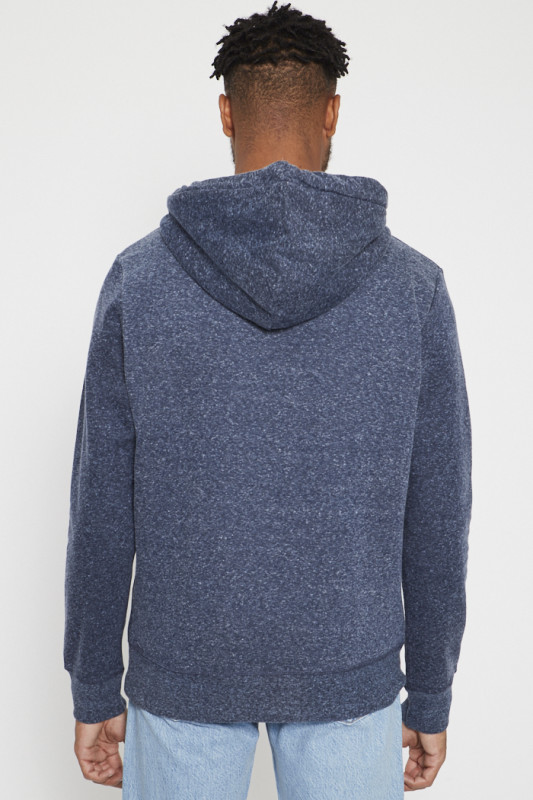 Sweat bleu