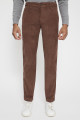 Chino en velours chocolat