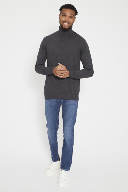 Pull gris col roulé