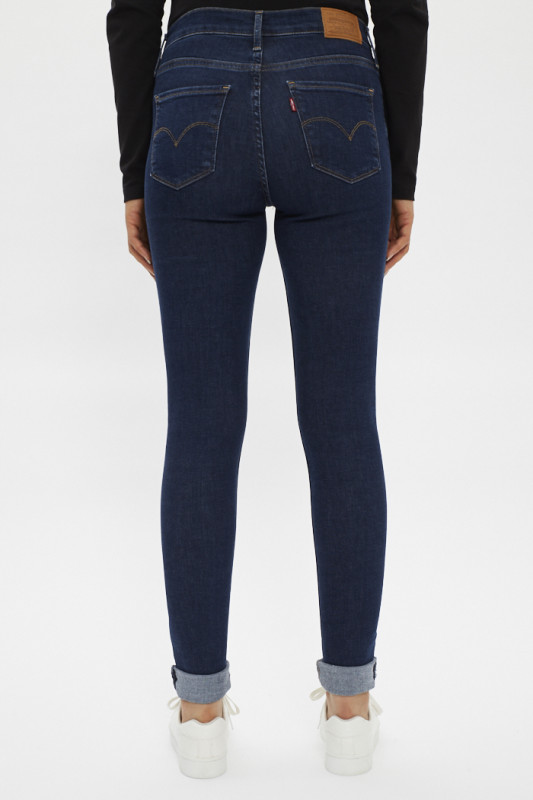 jeans super skinny bleu foncé pour femme levi's