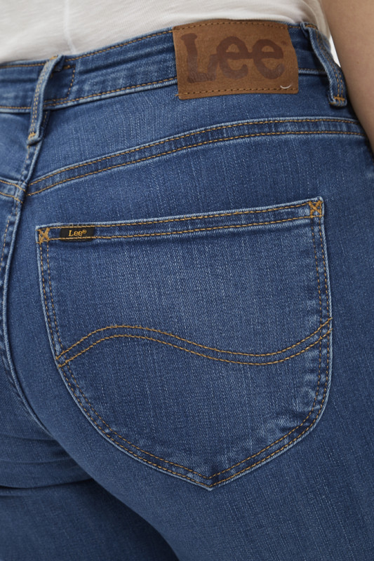 jeans modèle Bresse coupe bootcut bleu denim