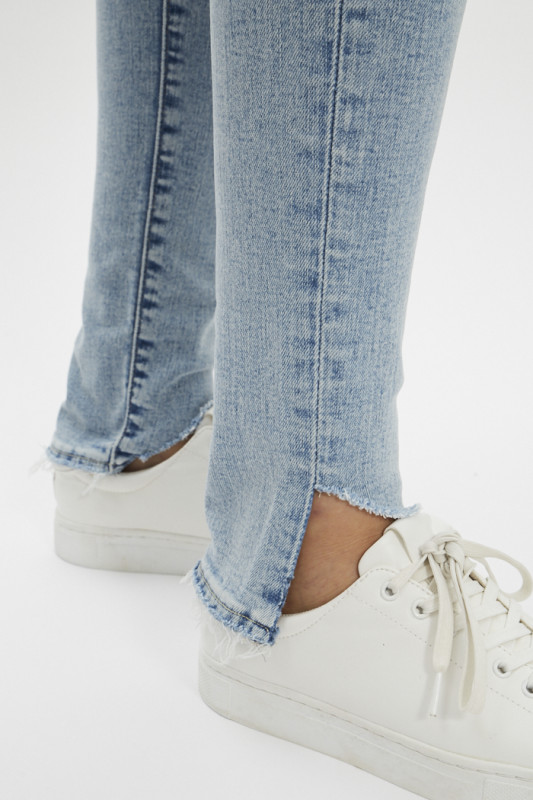 modèle levi's jeans femme skinny effet délavé usé