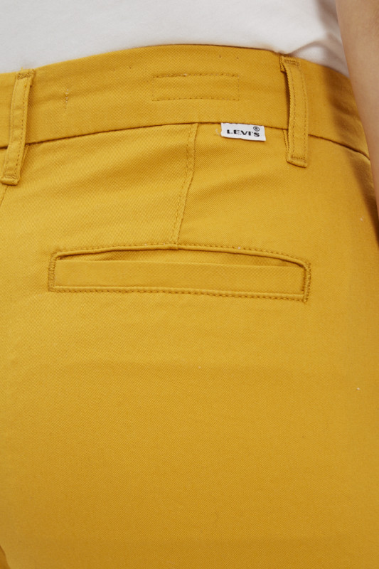 pantalon chino coupe droite couleur orange pour femme levi's