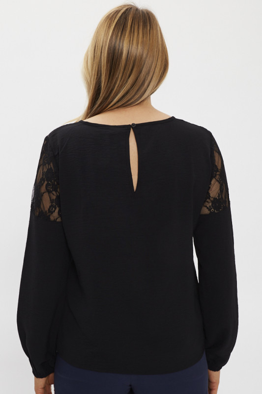 Chemisier noir à dentelle