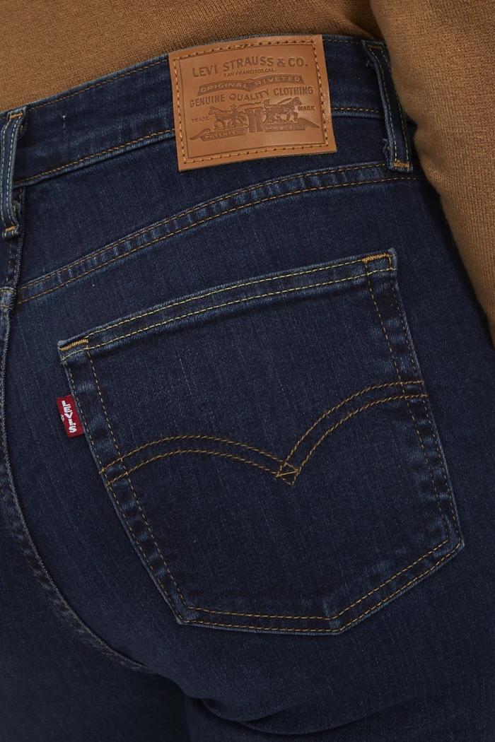 Jeans 726 High Rise Flare bleu fonce pour femme Levi s Destock Jeans
