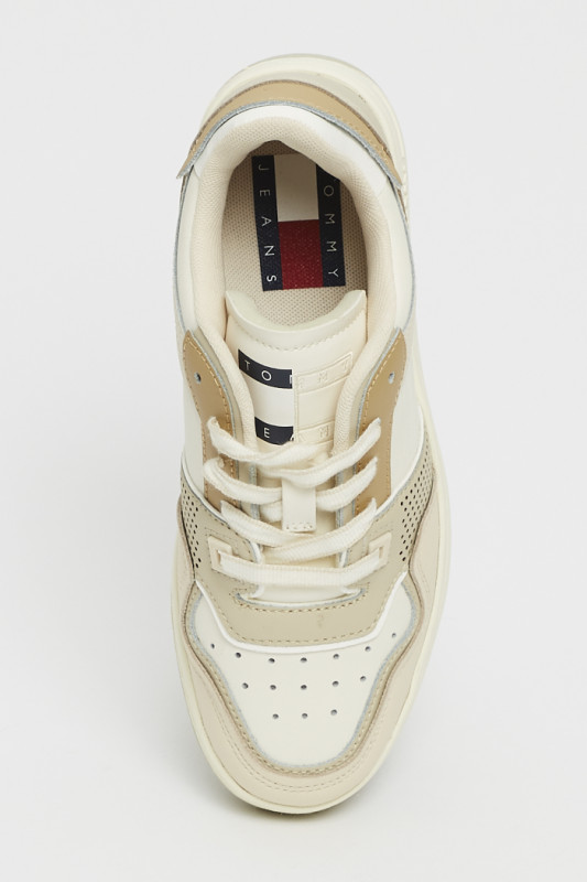 Sneakers beige en cuir pour femme Tommy Hilfiger fermeture à lacets