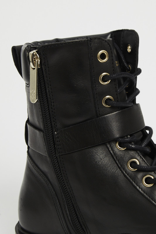 Bottines en cuir crantées à sangles Tommy Hilfiger boucles métal