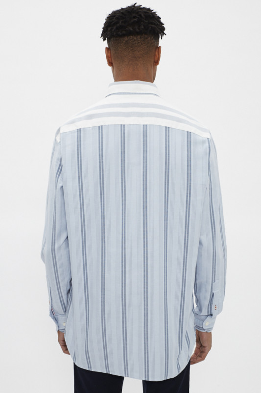Chemise à rayures blanches et bleues homme coupe droite manches longues