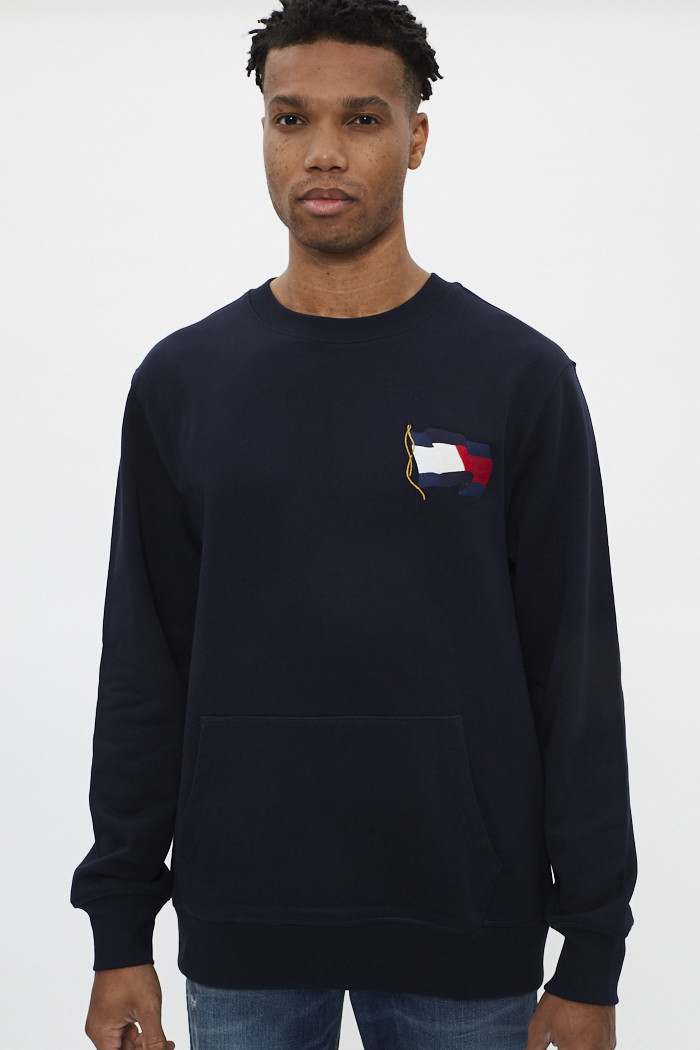 Pull col rond Tommy Hilfiger Dénim rayé bleu marine et rouge pour h