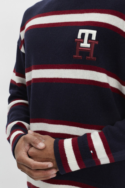 Pull col rond à rayures avec Monogramme