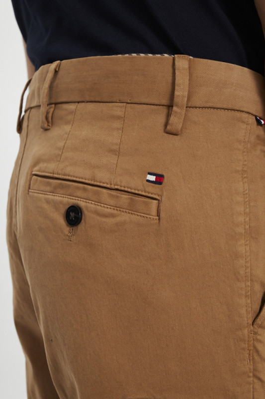 Chino cargo marron coupe décontractée homme Tommy Hilfiger coton mélangé