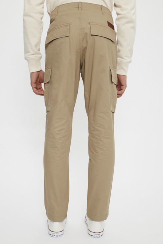 Pantalon cargo sable coupe droite