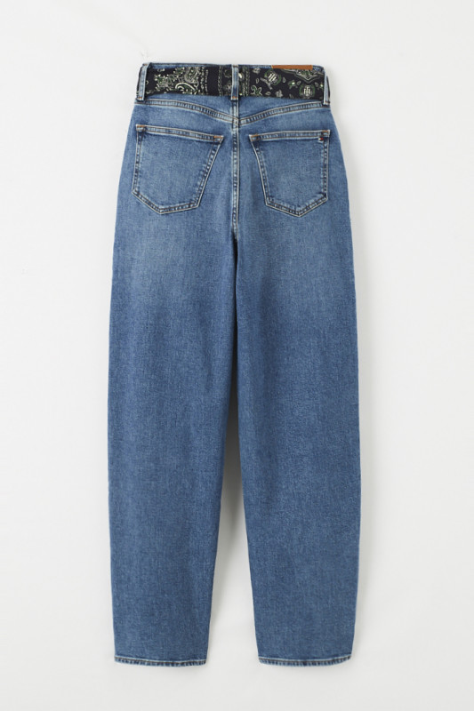 Jean balloon avec ceinture bandana Tommy Hilfiger femme taille normale