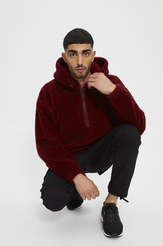 Sweat à capuche sherpa rouge