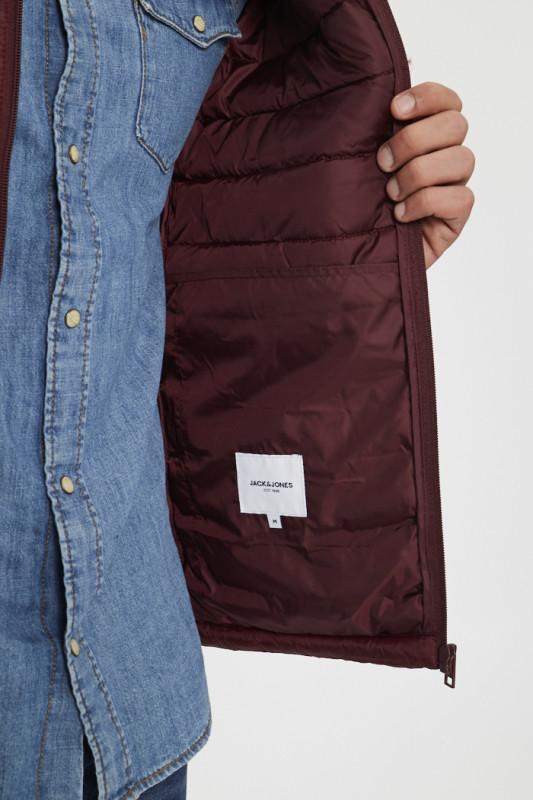 Doudoune matelassée bordeaux coupe droite homme Jack & Jones en polyester