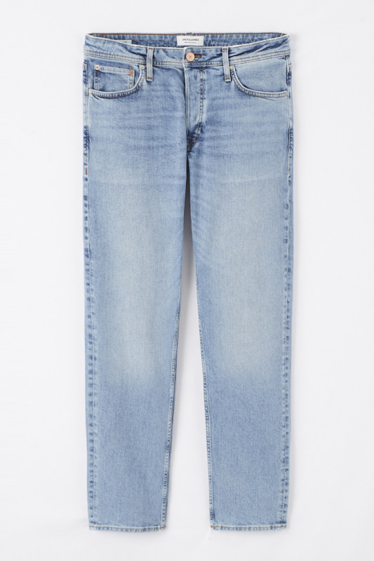 Jeans bleu denim coupe tapered