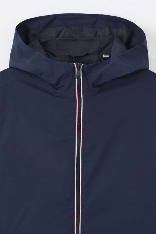 Veste légère bleu marine zippée
