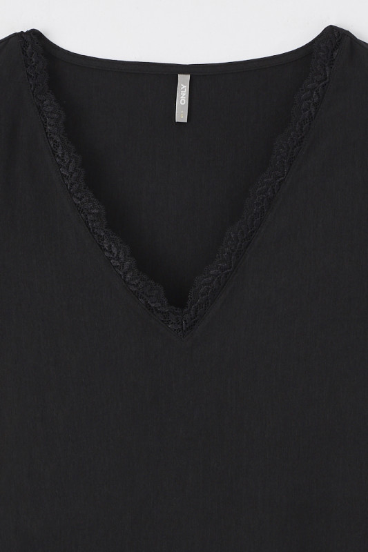 T-shirt only noir femme à dentelle