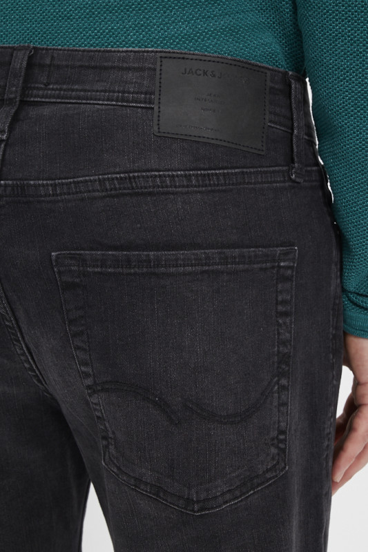 Jeans black denim coupe regular coton mélangé