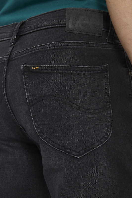 Jeans west relaxed black used Lee pour homme